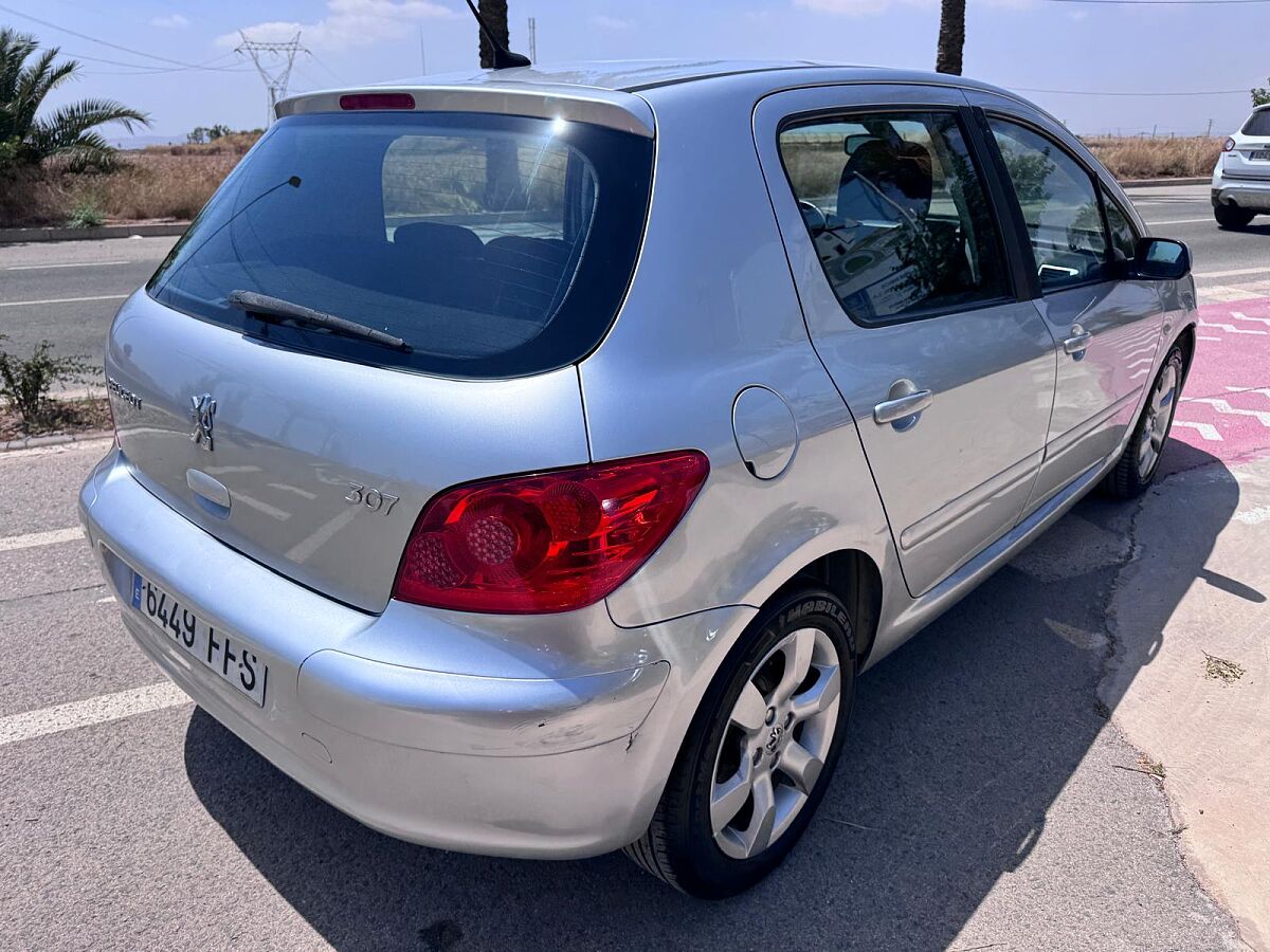 PEUGEOT 307 1.6 PETROL SPANISH LHD IN SPAIN ONLY 61000 MILES SUPERB 2006